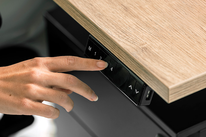 Zo werkt een elektrisch zit-sta bureau